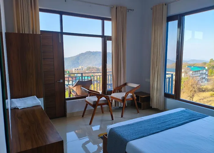 Aerovale Lodge I Mountain View Stay Near Landing Site Bir Billing